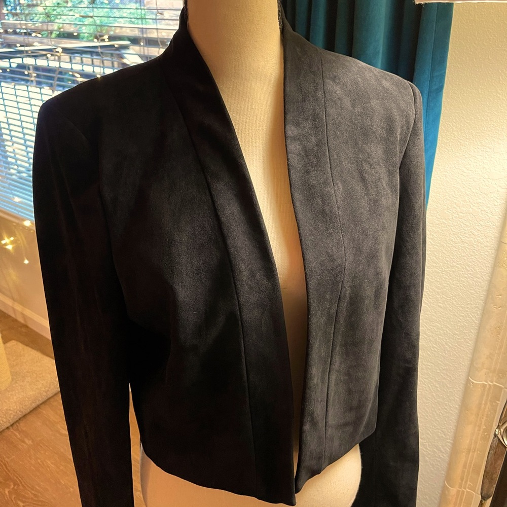 Woman’s Short Blazer
